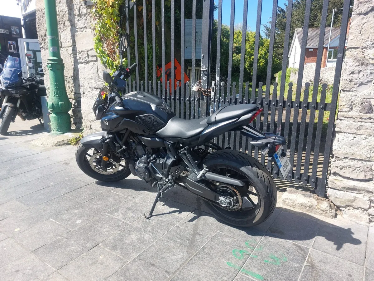 2024 YAMAHA MT-07 MOTO4U - Image 2