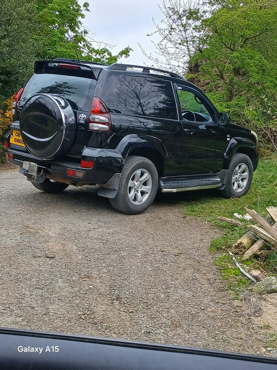 Toyota landcruiser - Image 4