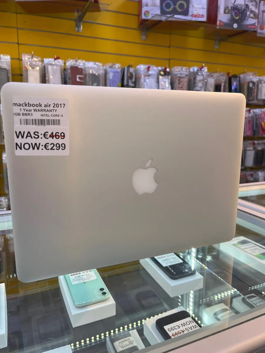 MacBook Air 2017 1 year warranty and 8GB RAM - Image 1