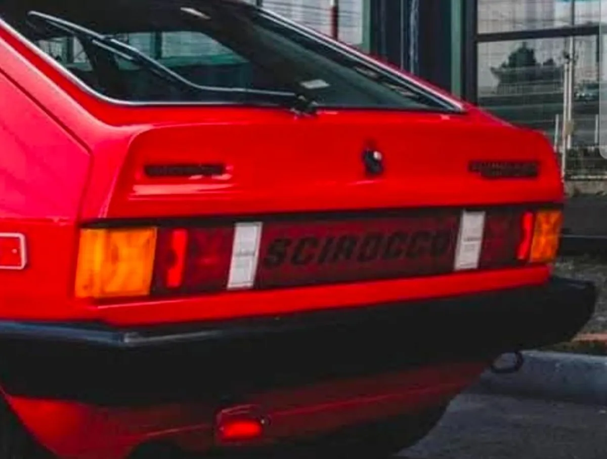 Scirocco mk1 Heckblende! Rare! - Image 1