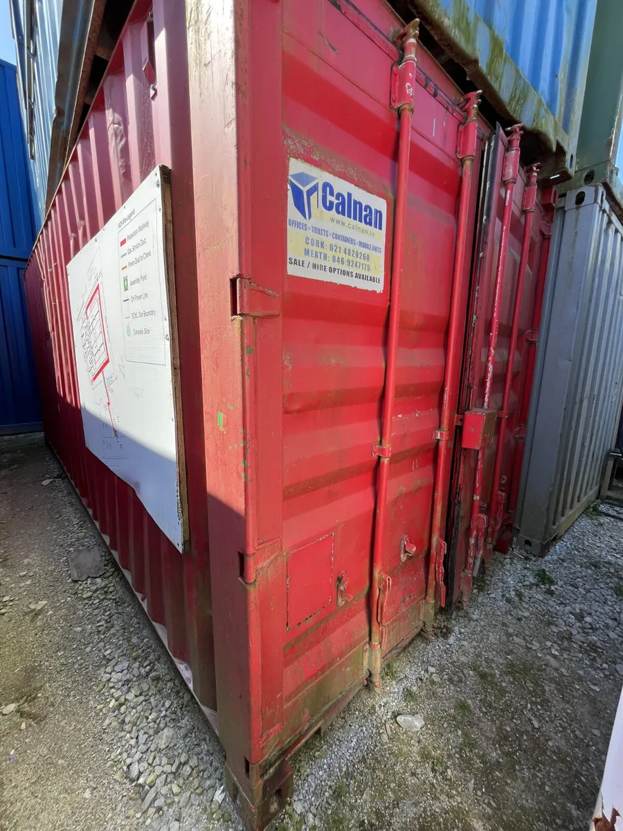 155863-3 -: Ex-Hire 20x8 Shipping Container (Red) - Image 1