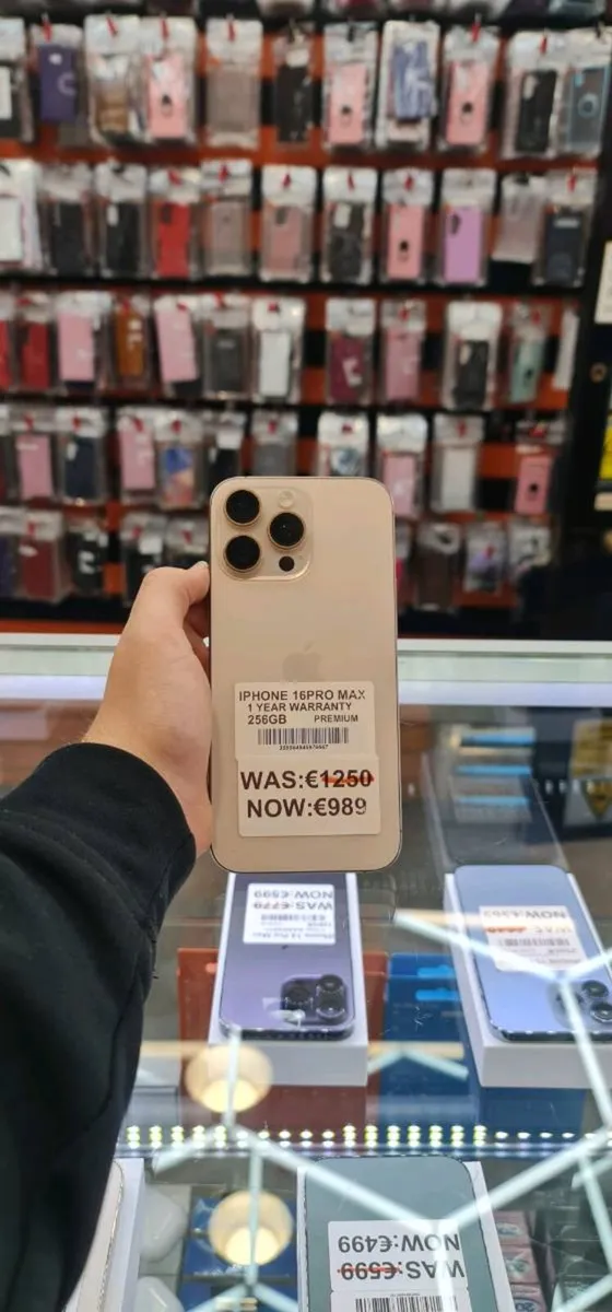 IPhone 16Pro Max 256GB PREMIUM Gold unlocked
