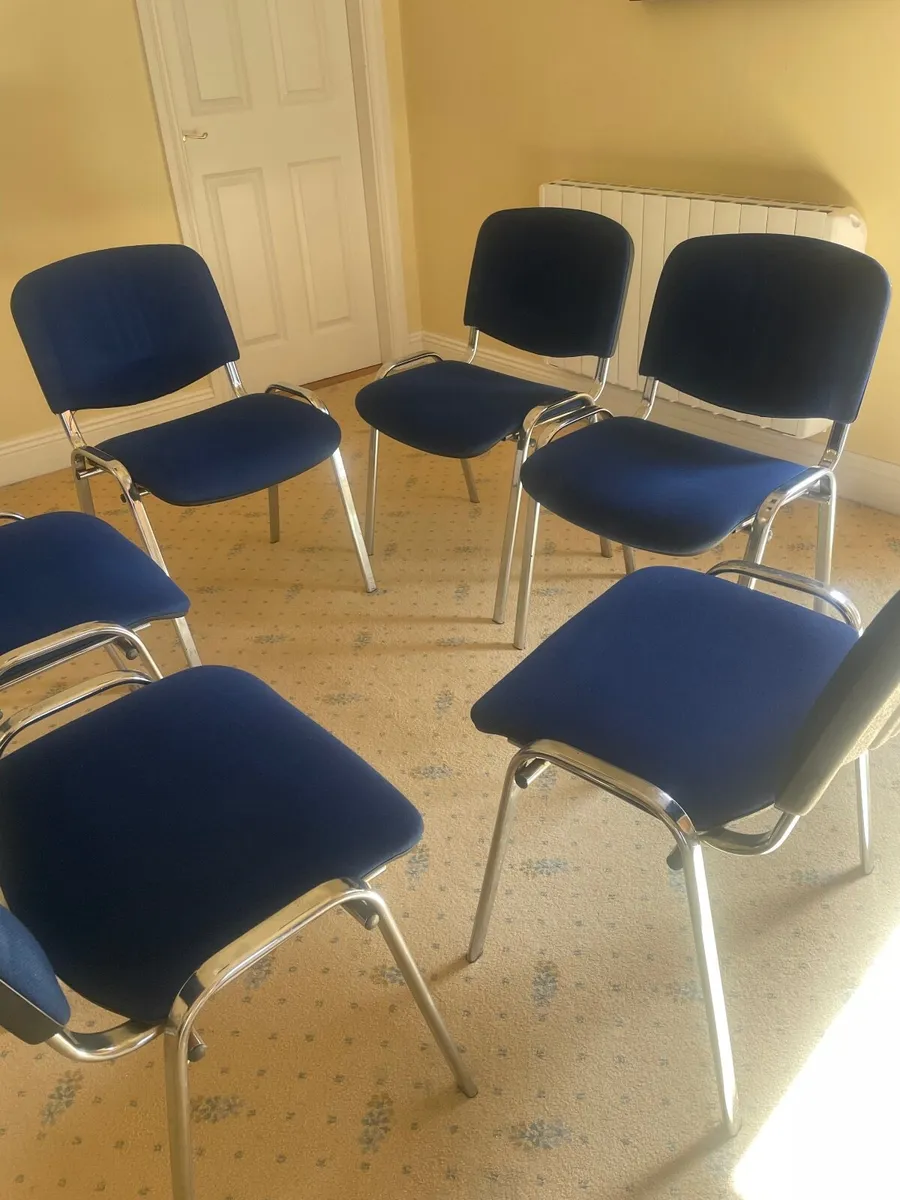 Stackable office/conference chairs