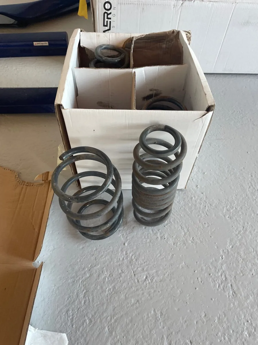 Golf R parts - Image 2