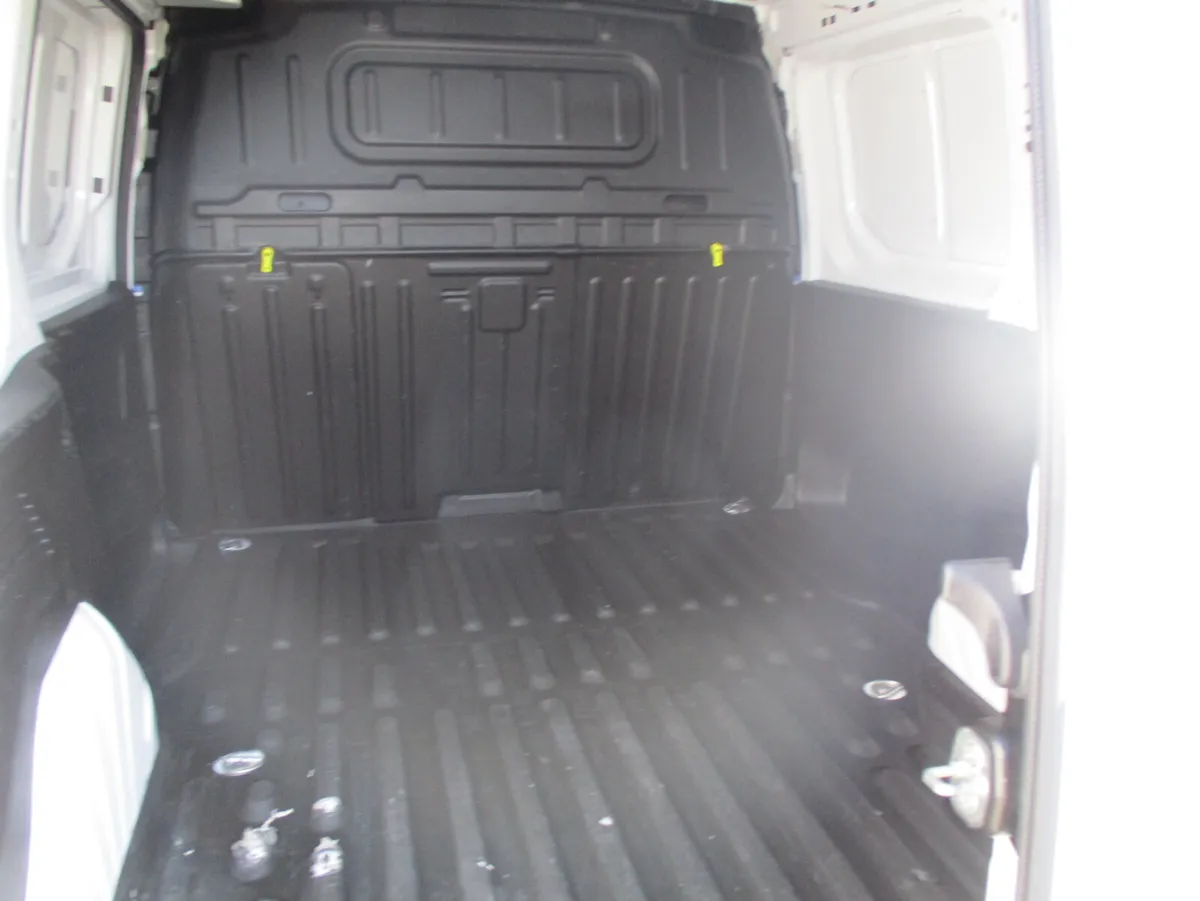 Peugeot Partner 2023 HDI 100BHP ACTIVE PLUS - Image 3