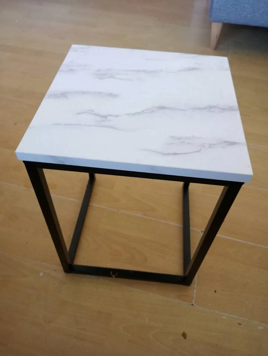 3coffeetable - Image 1