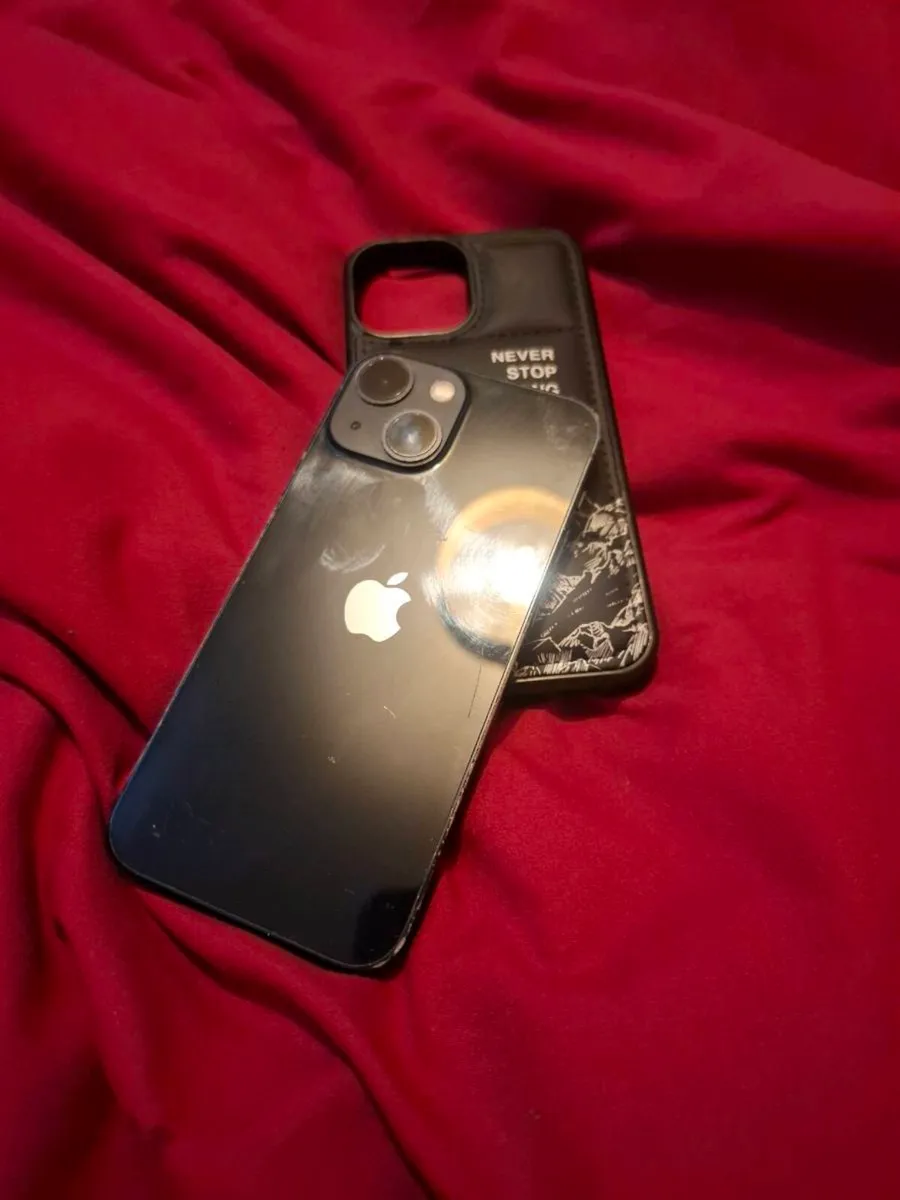Iphone 13 mini Samsung A55 - Image 1
