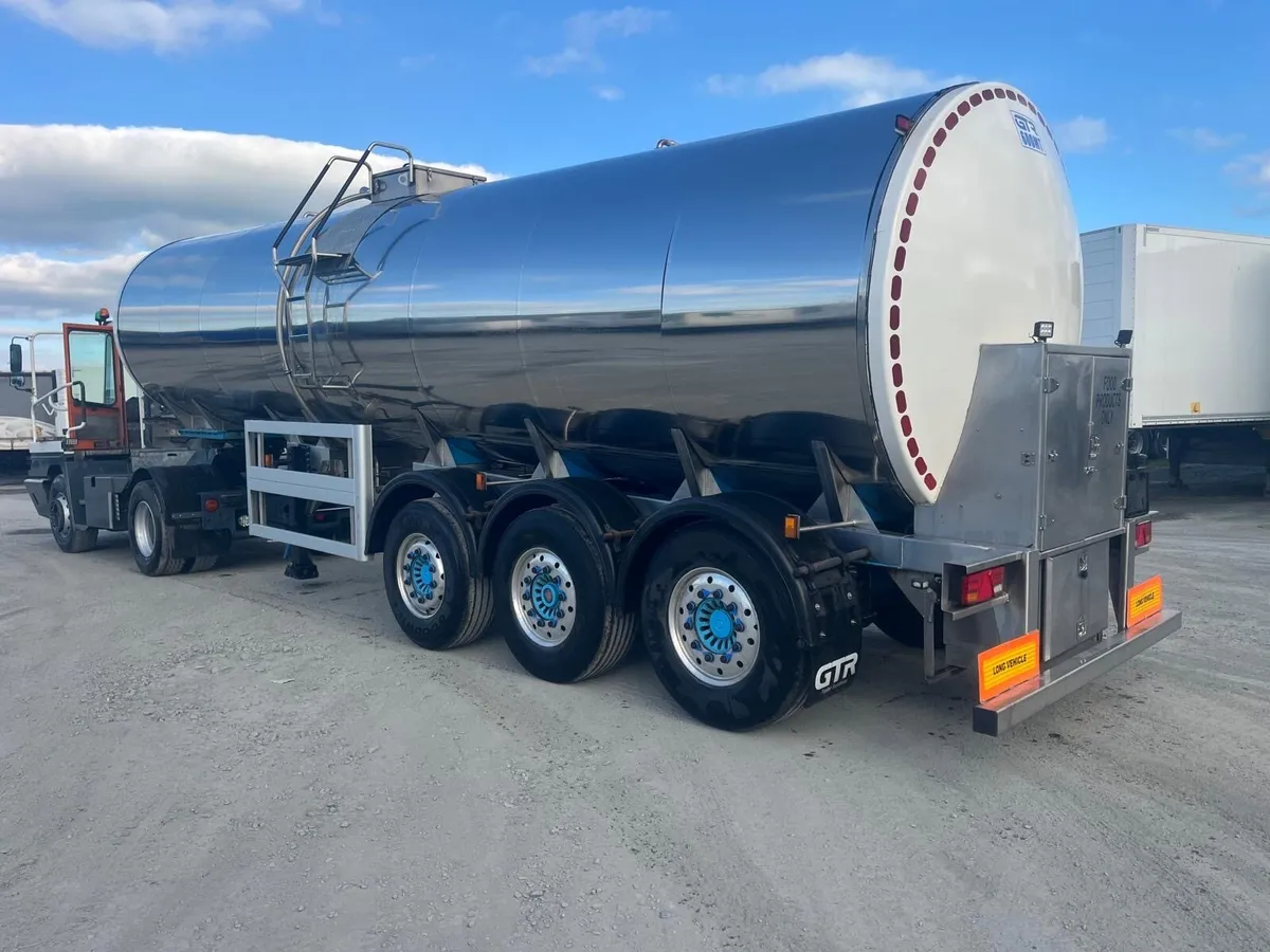 2010 TCL Milk tanker - Image 3