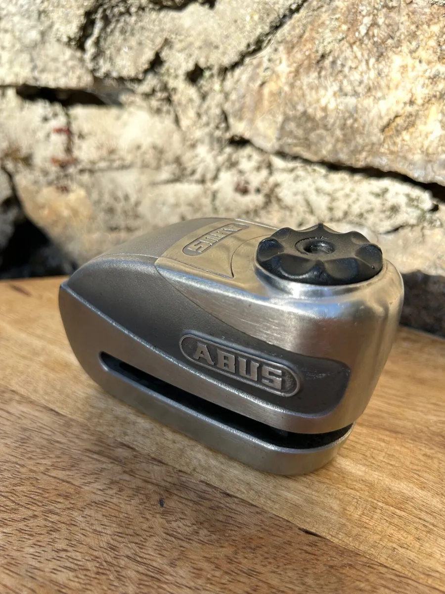 Abus Break Disc Lock Granit Detecto XPlus 8008 - Image 3