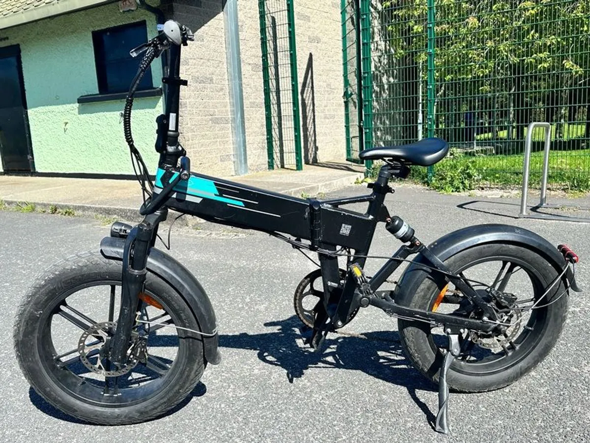Fiido M1 Pro Electric Bike, low mileage excellent condition - Image 1