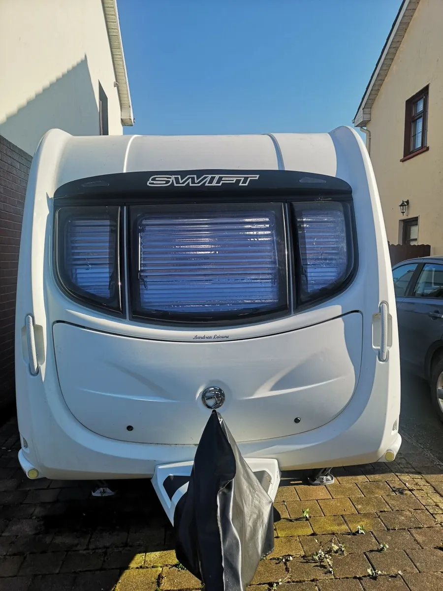 Caravan Swift Challenger 570 - Image 1