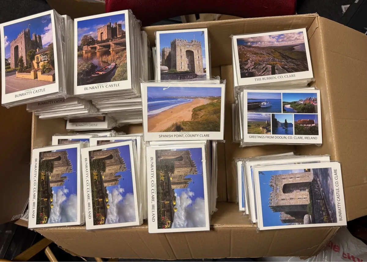 10,000 post cards - Image 1
