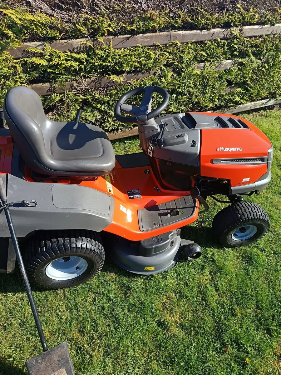 Husquvarna petrol ride on lawnmower - Image 1