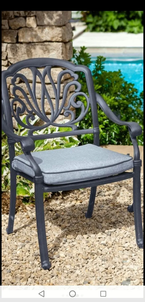 Brand New Antique Grey Hartman Cast Alum. 6 Seater - Image 2