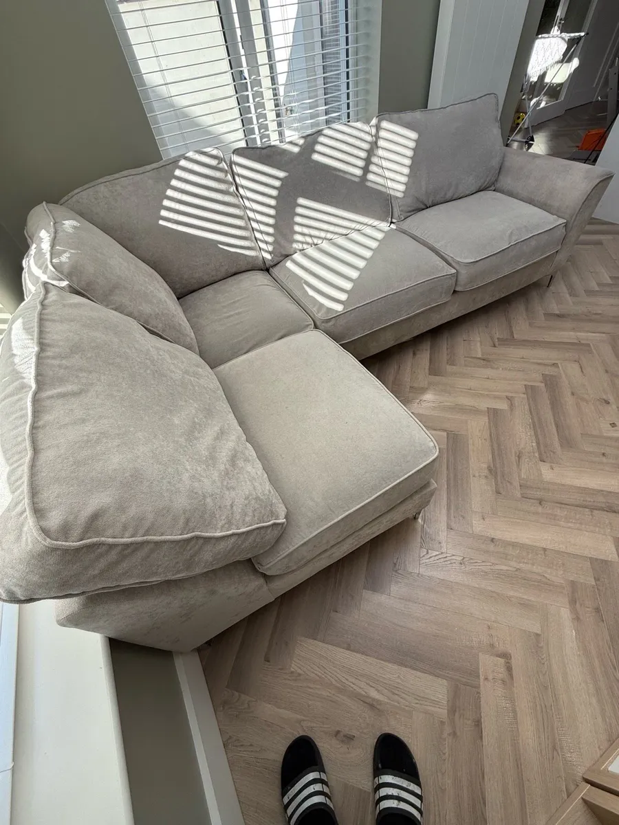 Corner Sofa - Image 4