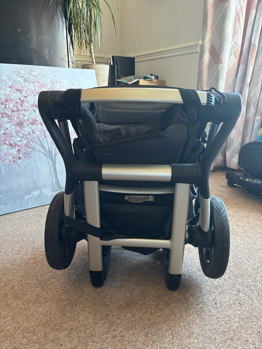 Joolz hub stroller - Image 4