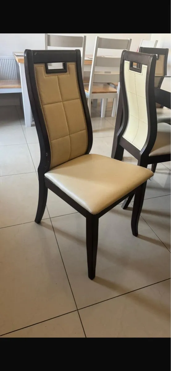 Kitchen table - Image 3