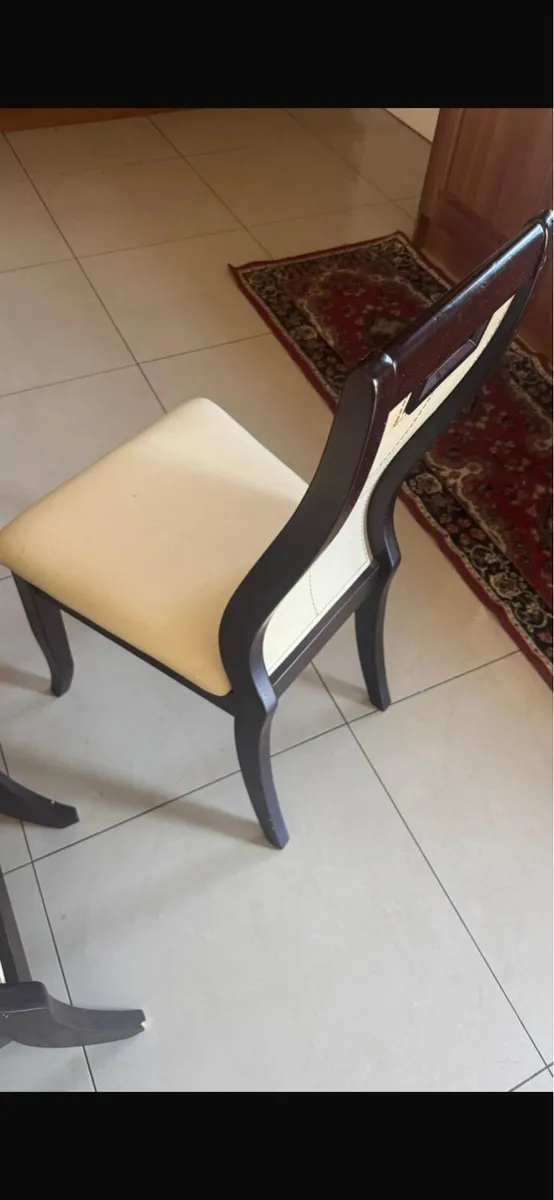 Kitchen table - Image 4