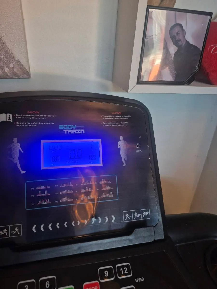 Treadmill - Image 4