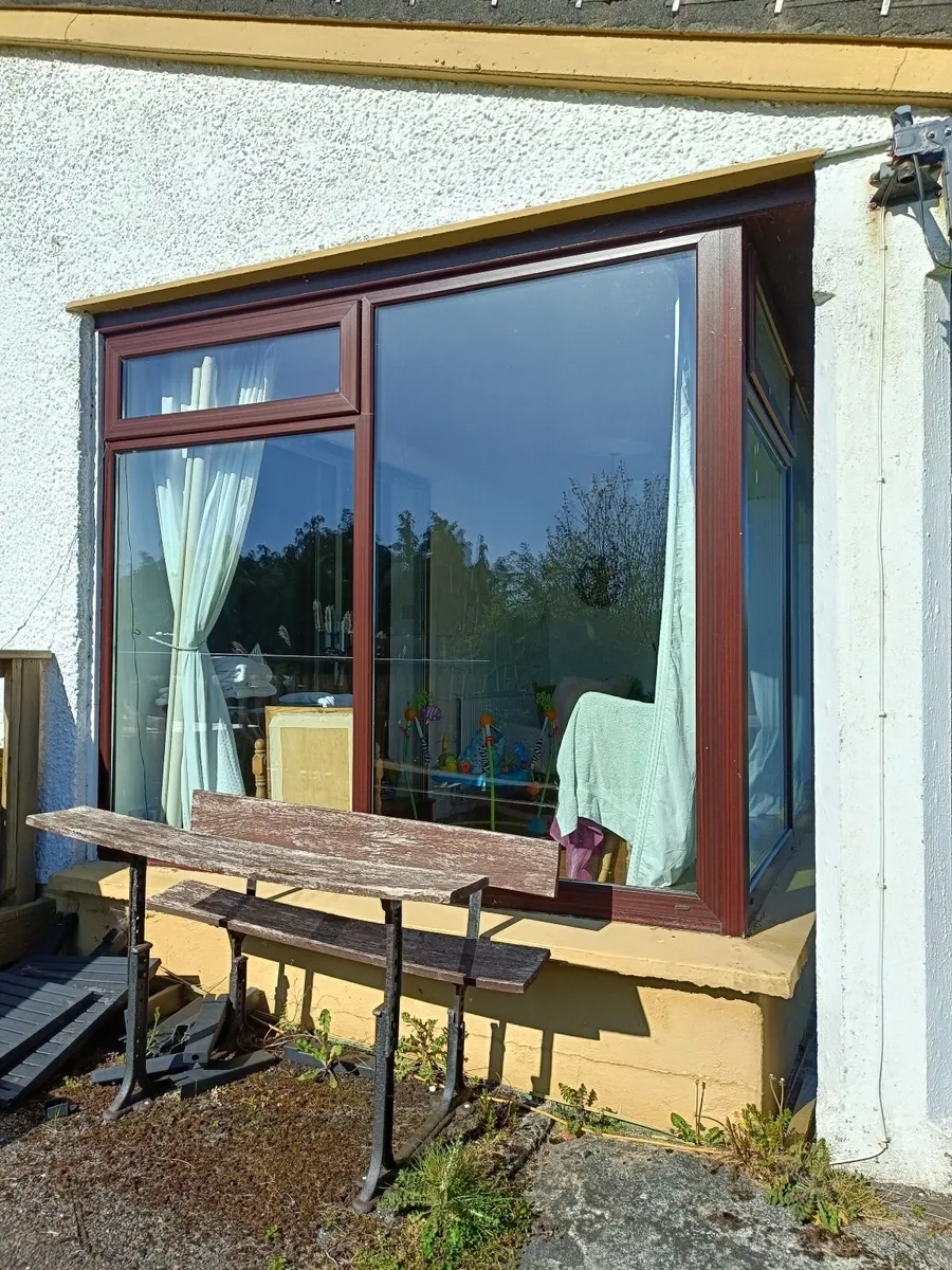 Free Large selection large Windows & door FREE - Image 4