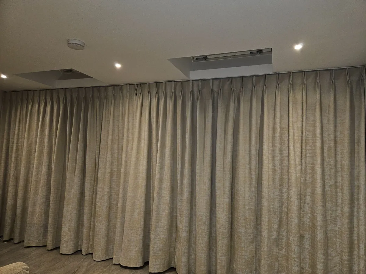 Curtains - Image 1