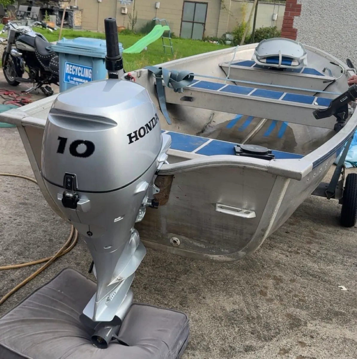 Linder 440 Fishing **Aluminium Boat** - Image 1