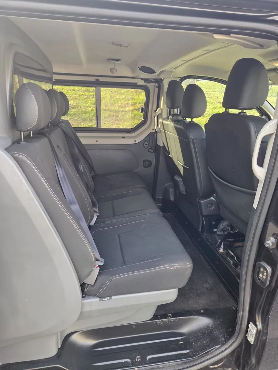 Renault Trafic 2016 - Image 2