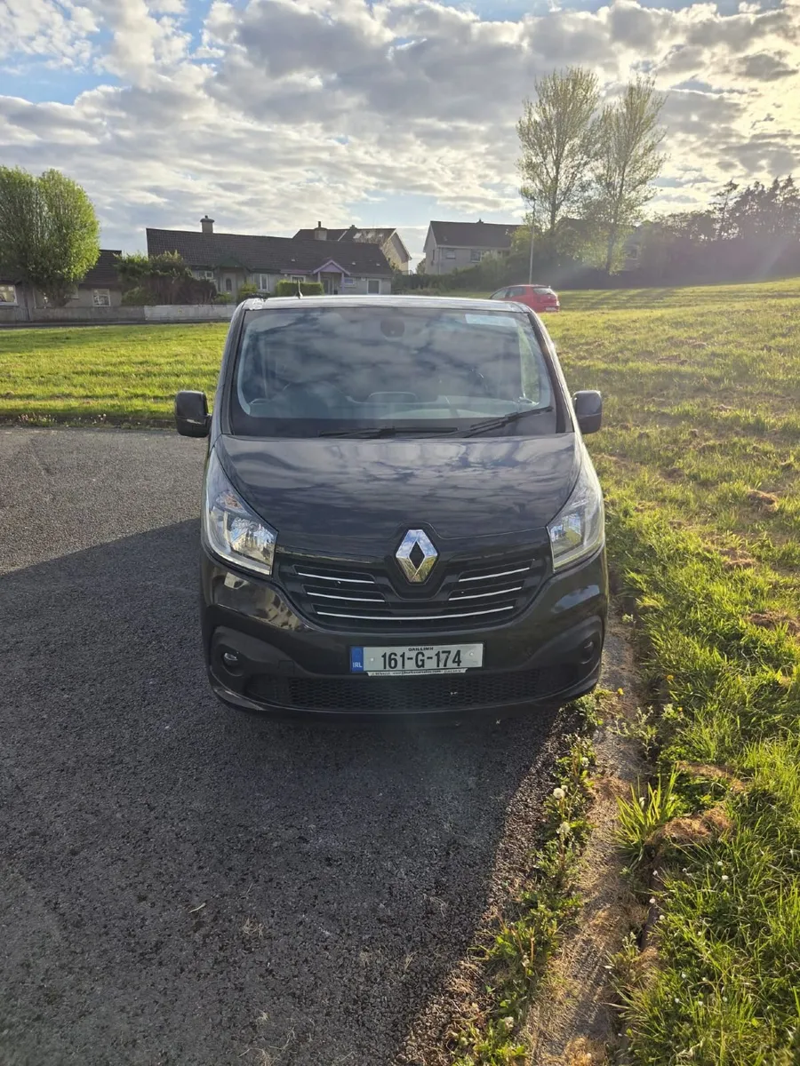 Renault Trafic 2016 - Image 1