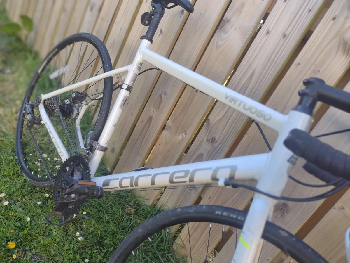 Carrera  Virtuoso Road bicycle - Image 2