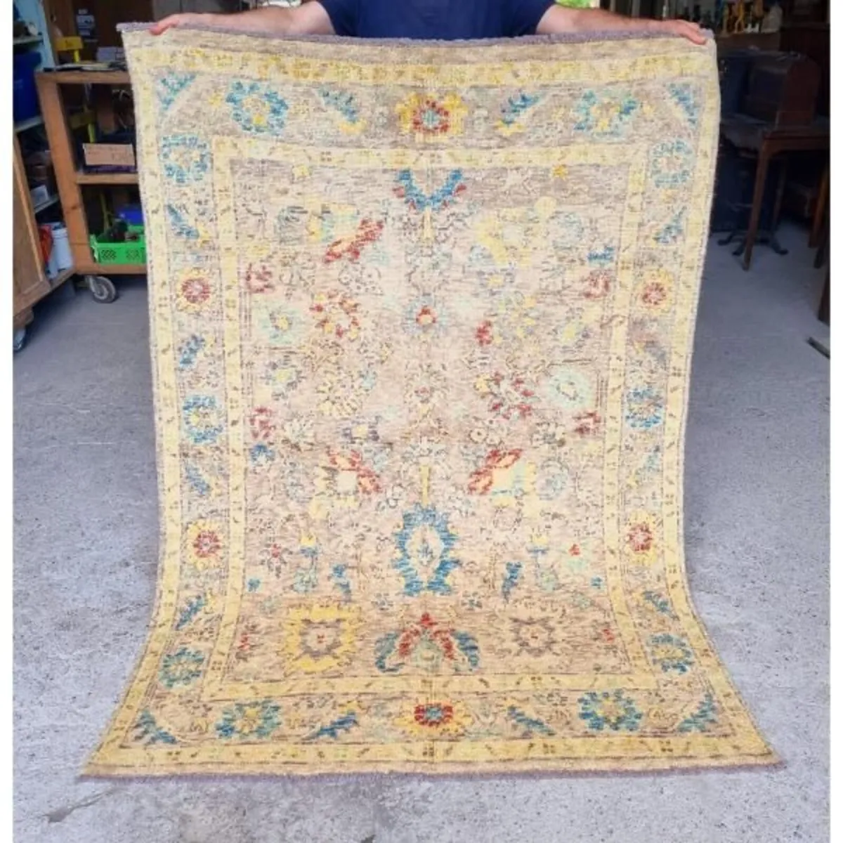 Ushak Rug – KASRUG2  198cm x 143cm - Image 1