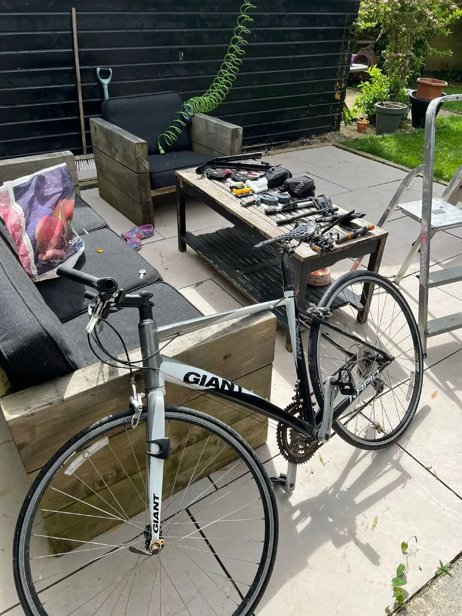 Giant road bike - Image 1