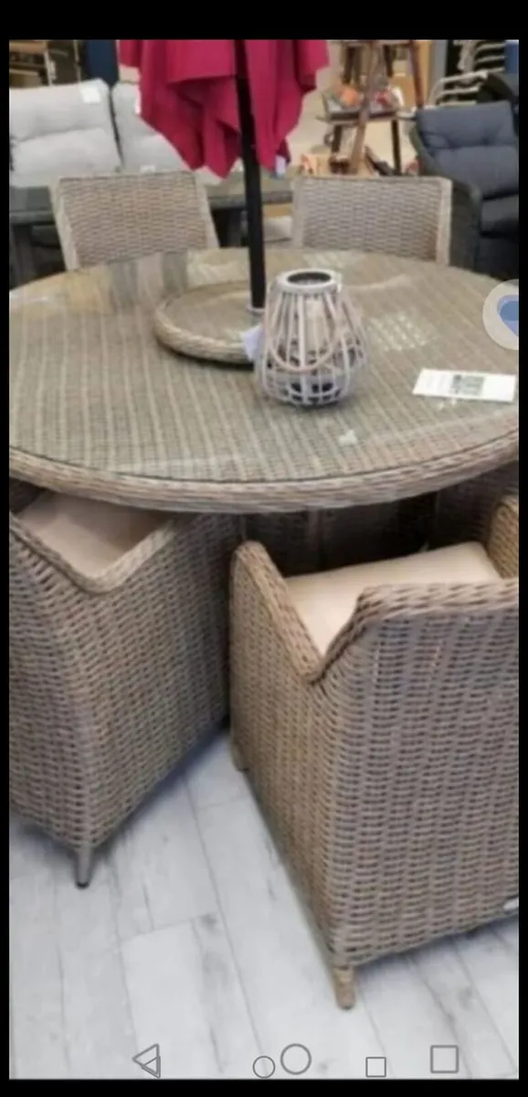 "*CLEARANCE**Brand New 4 Seater Basket Rattan Set - Image 1