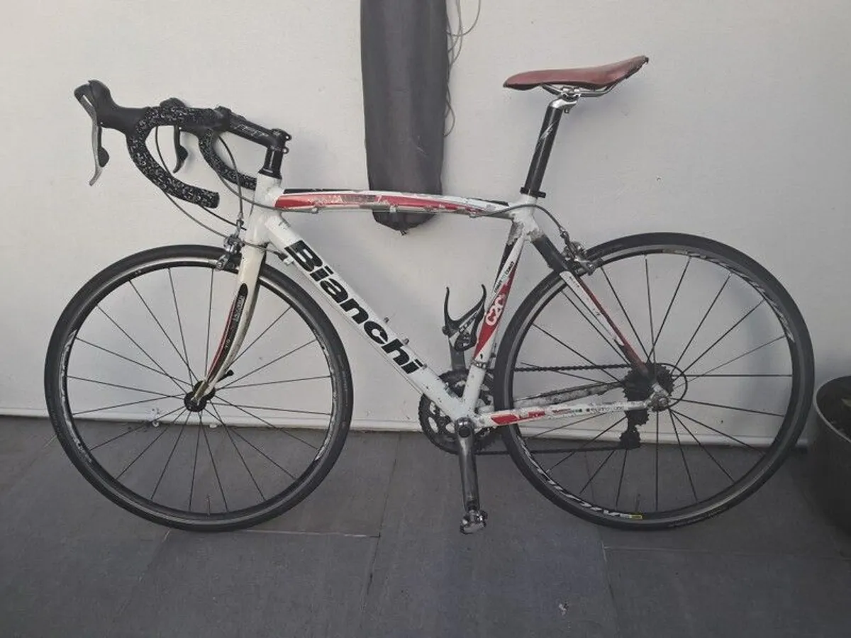 Bianchi Via Nirone 7 Road Bike Bicycle - Image 1