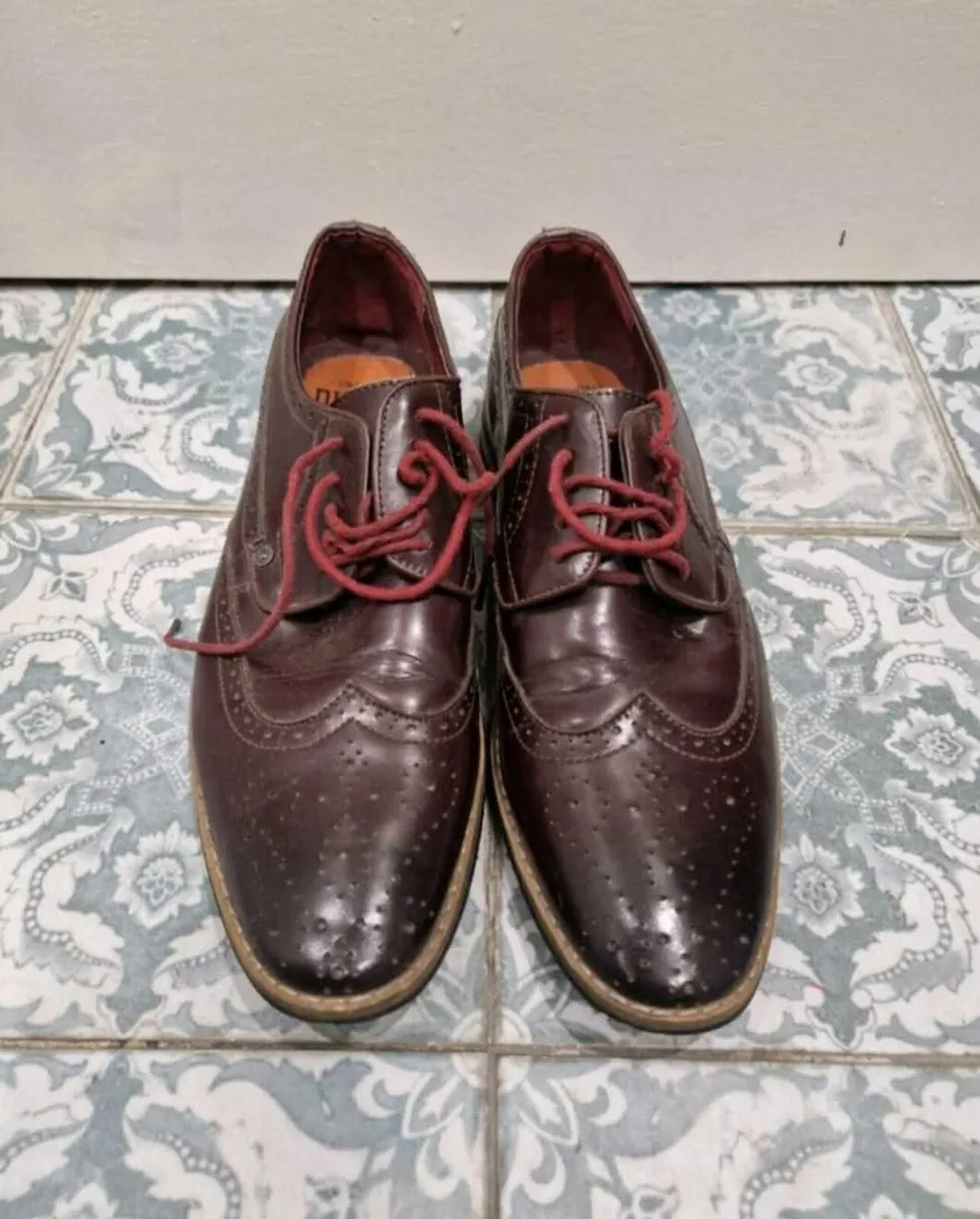 Shoes - Image 4