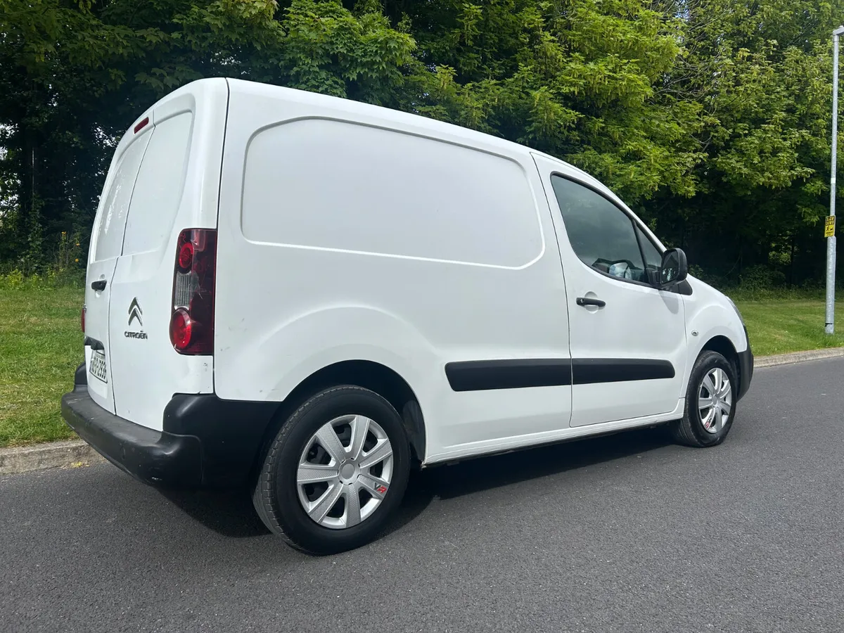 Citroen Berlingo 2018 JUST PASSED CVRT - Image 2