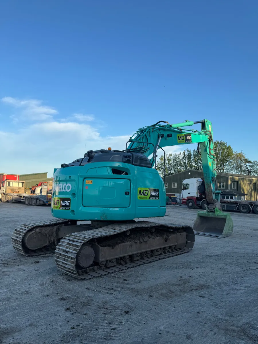 Kobelco 230 - Image 2