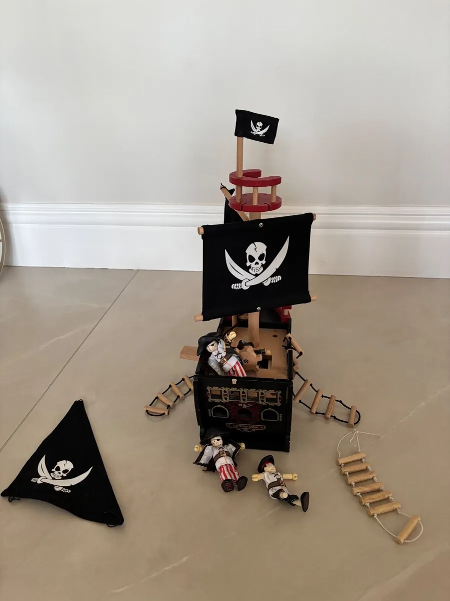 Toys - Image 2
