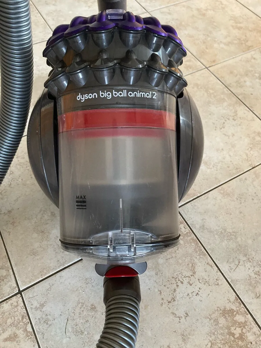 Dyson vacuum cleaner / hoover - Image 3