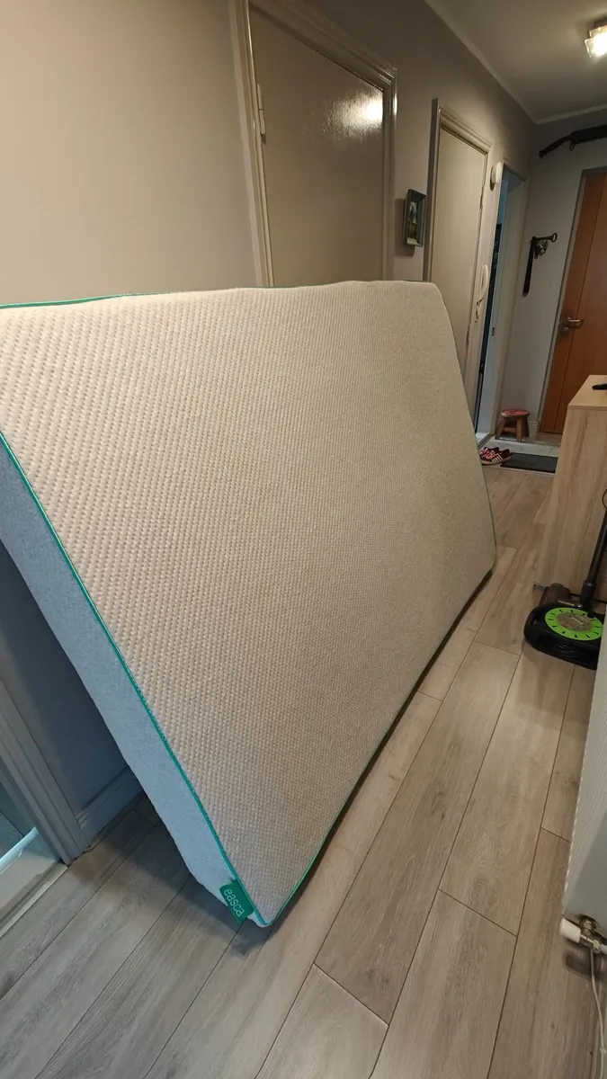 Easca mattress 200*25*140 - Image 3