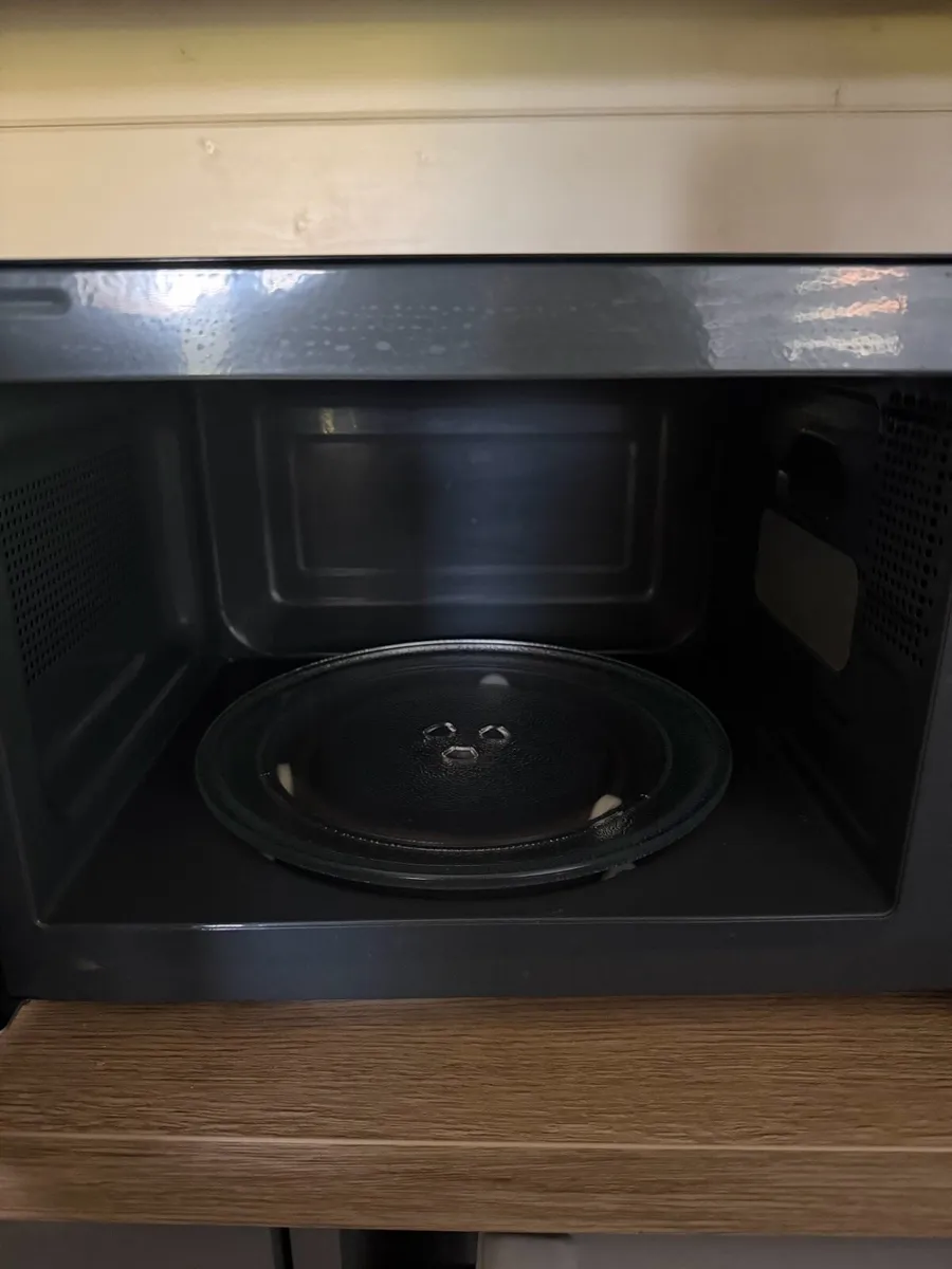 Dimplex Microwave - Image 3