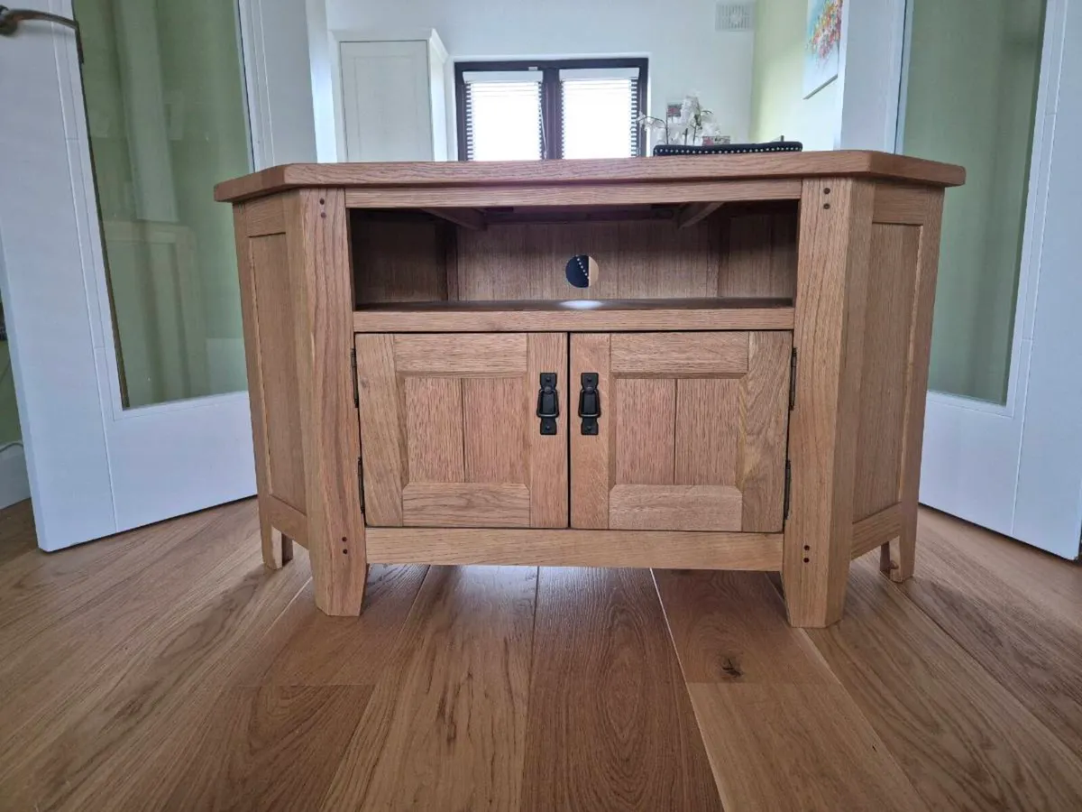 Tv Unit - Image 1