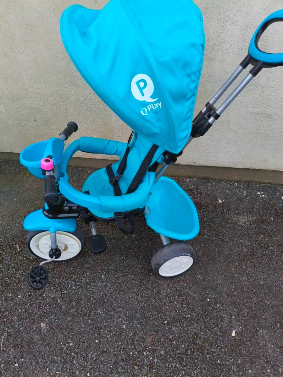 Child bike buggy, like new 35, euro need gone - Image 4