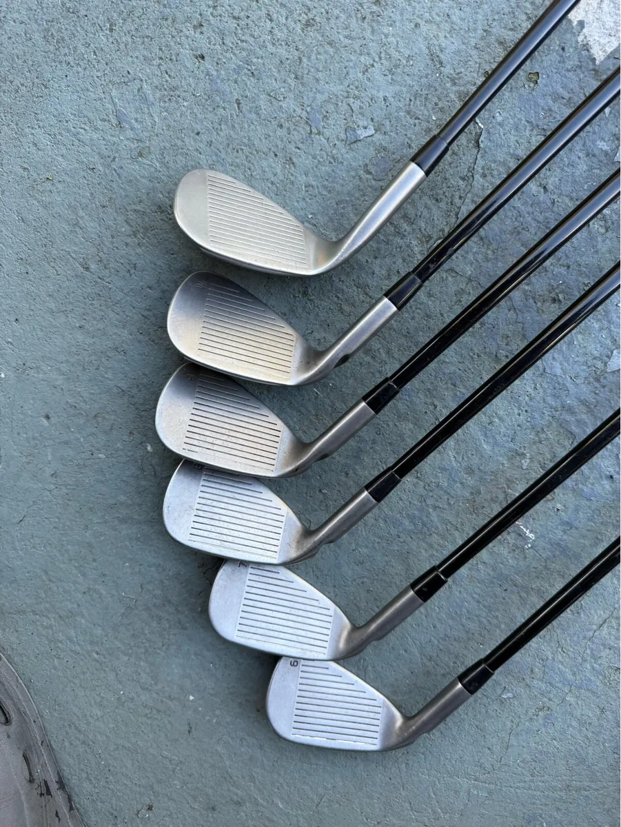 Ping Prodi G Junior irons + Ping fairway wood - Image 3