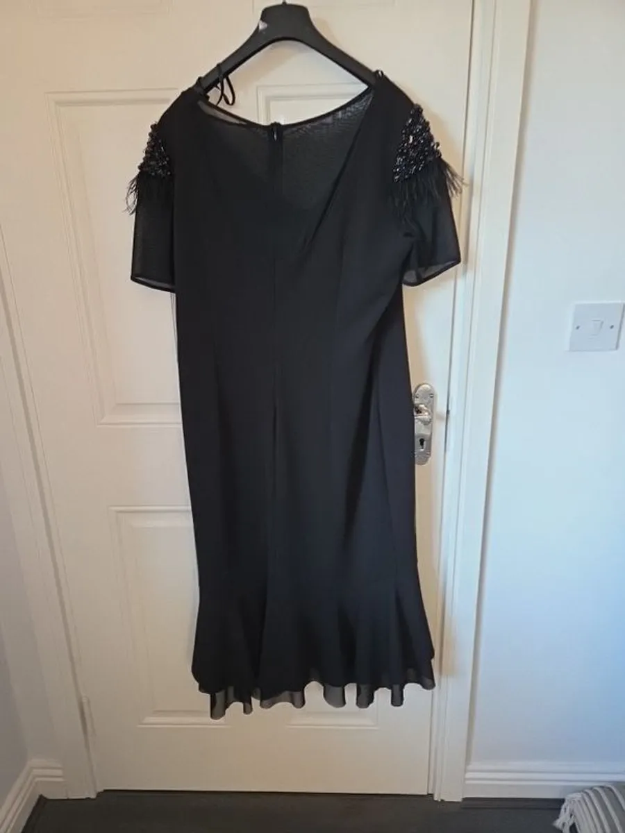 Black Dress - Image 4