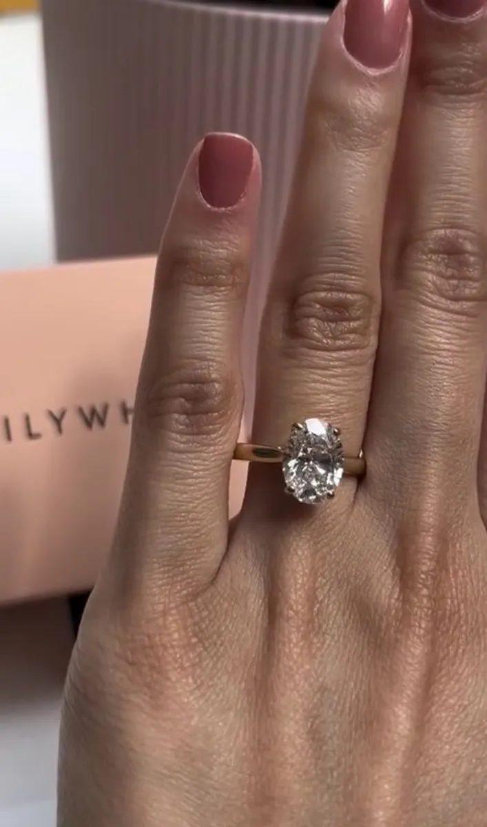 Diamond Engagement Ring - Image 4