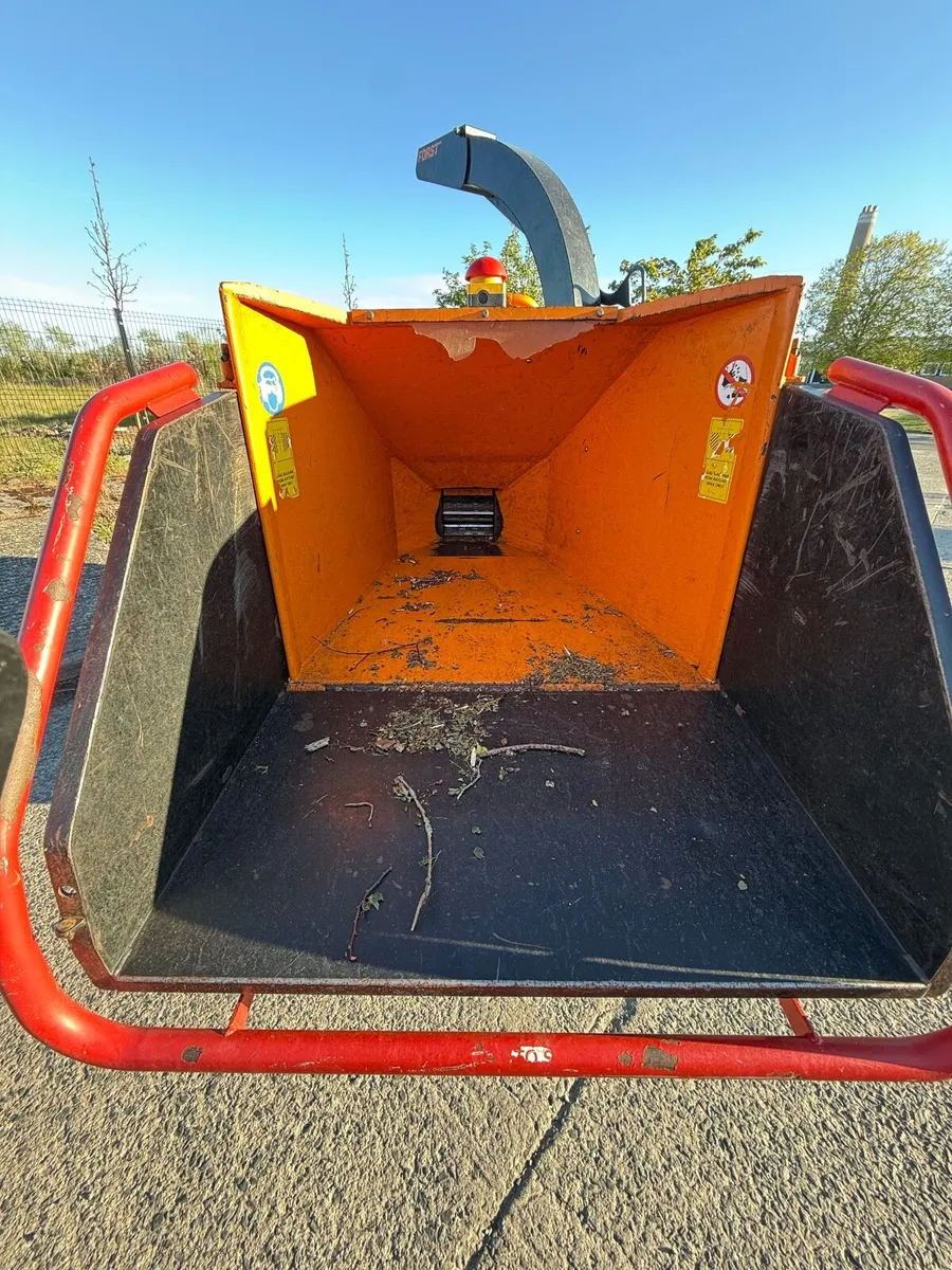 Woodchipper - Image 4