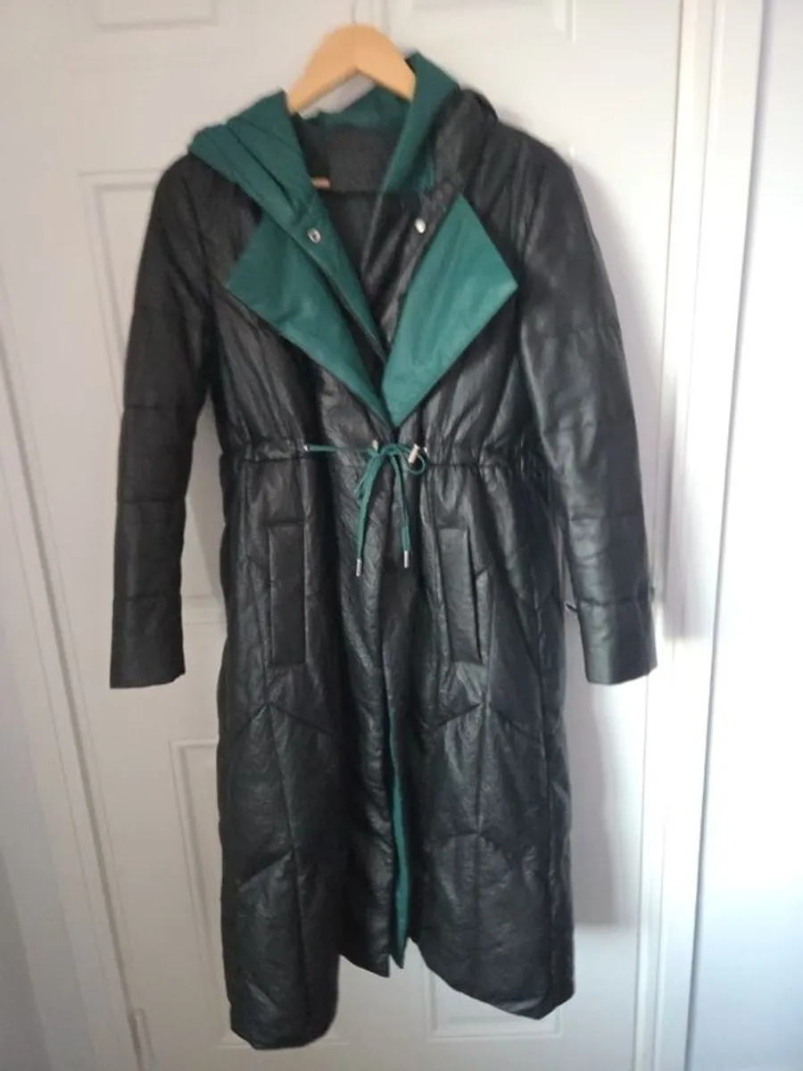 Black/Green Leather Coat - Image 3