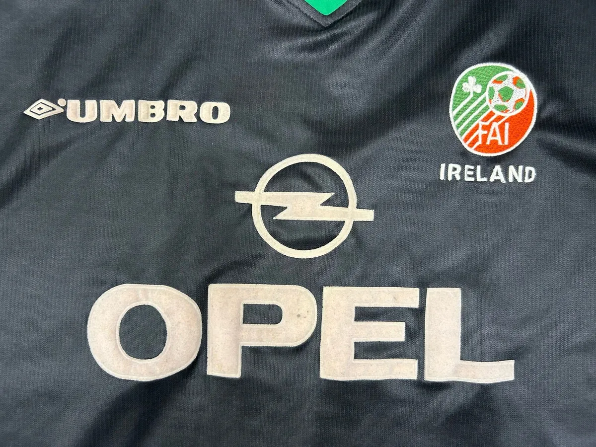 Vintage 1998 Umbro Ireland Away Jersey Shirt XL - Image 3