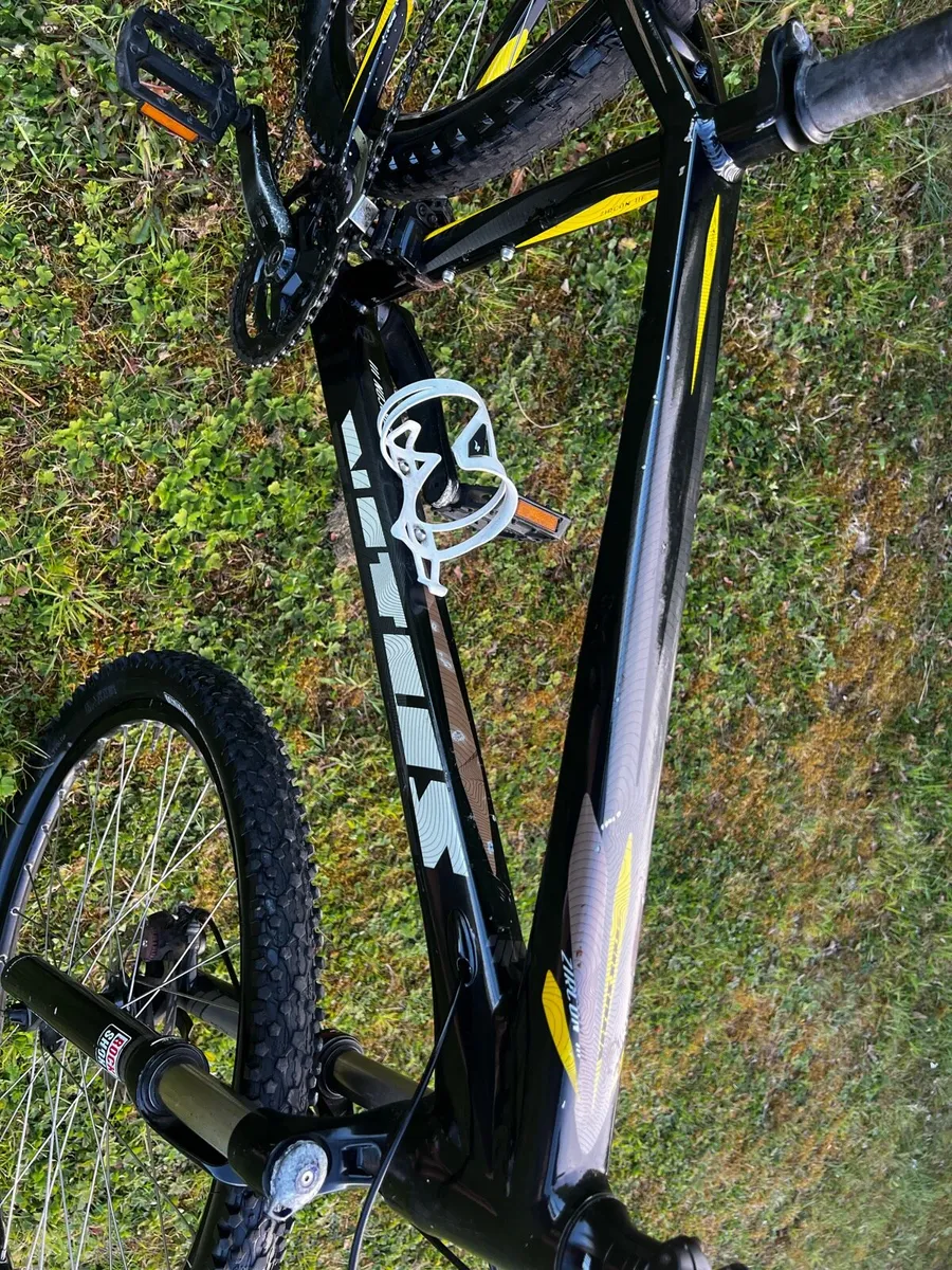 VITUS ZIRCON 111 Mountian bike - Image 4