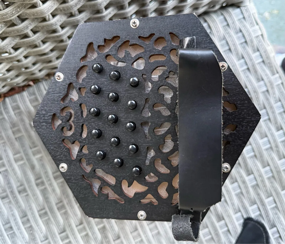 Wren Concertina - Image 3